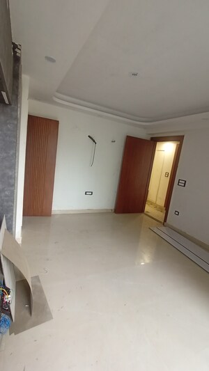 Room in 3 BHK Builder Floor at Bijwasan – for Sale