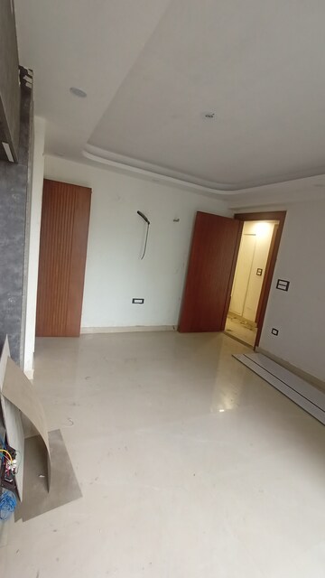 Room in 3 BHK Builder Floor at Bijwasan – for Sale