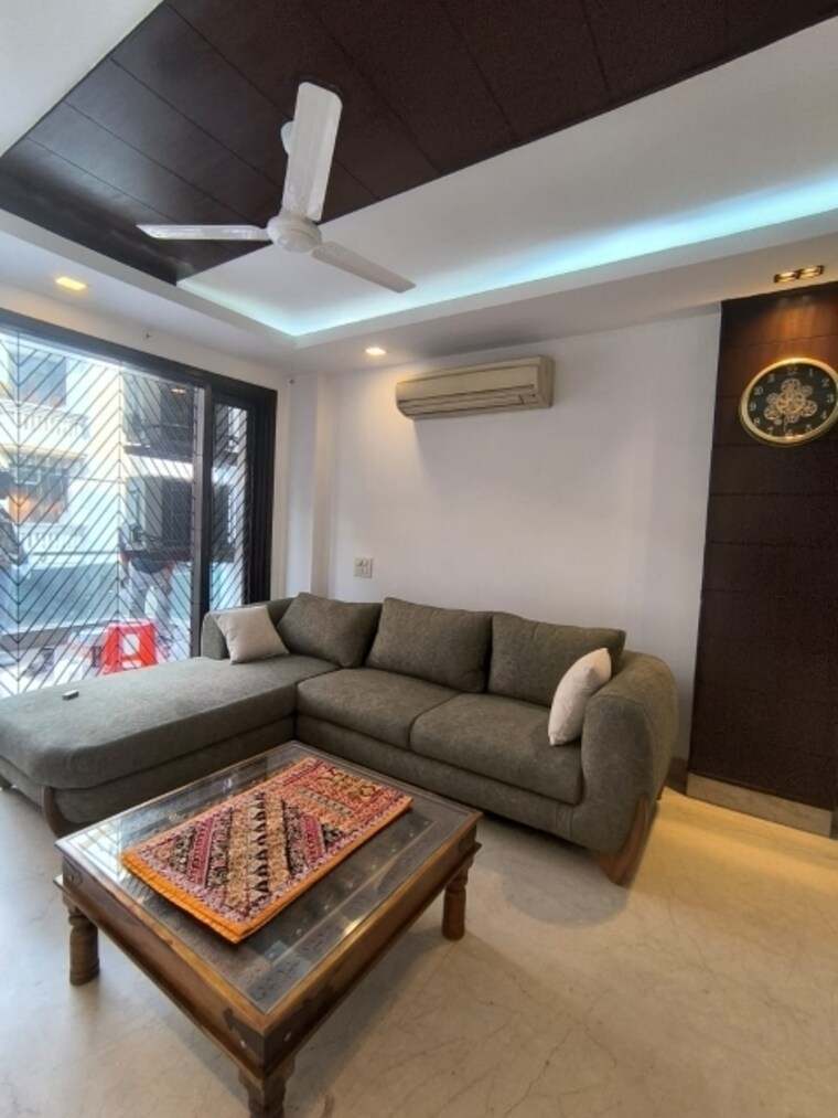 Living Room, greater kailash ii 3 Bedroom 2300 Sq.Ft. Builder Floor In Greater Kailash ii Delhi 9662379