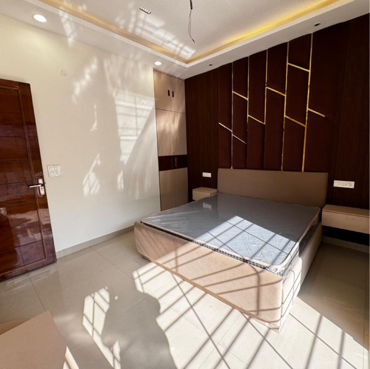 Room, kharar mohali road 3 Bedroom 1350 Sq.Ft. Apartment In Kharar Mohali Road Kharar 9662376