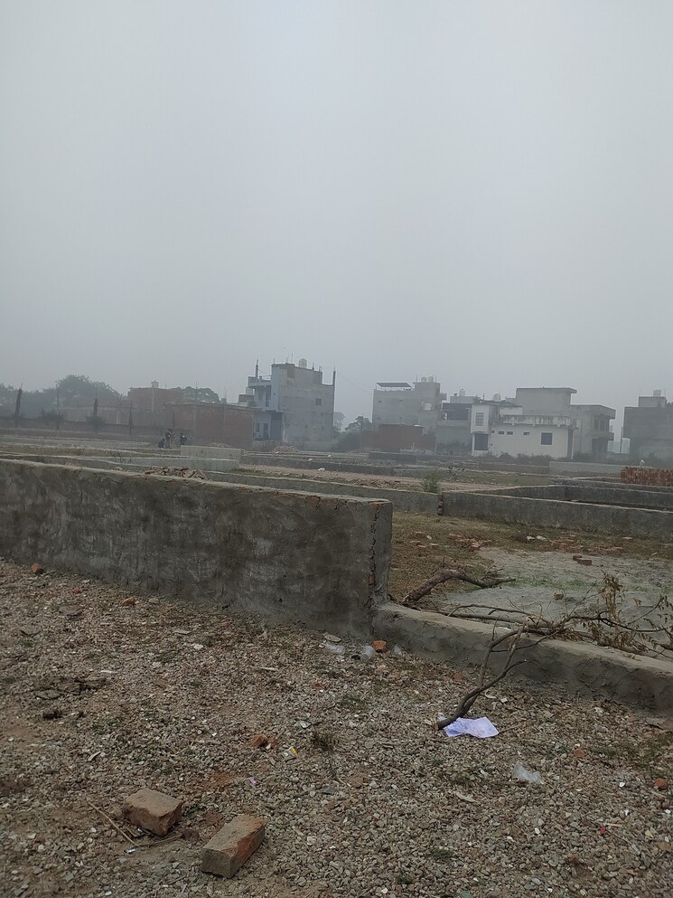 Exterior View, sector 23  100 Sq.Yd. Plot In Sector 23 Noida 9662393