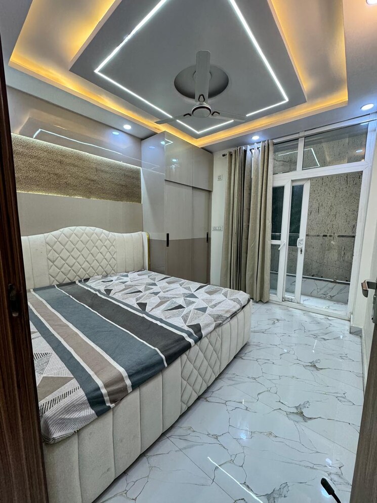 Bedroom, nawada 3 Bedroom 95 Sq.Yd. Builder Floor In Nawada Delhi 9662392