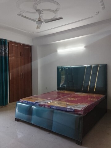 Bedroom in 1 BHK Builder Floor at Saket – for Rent