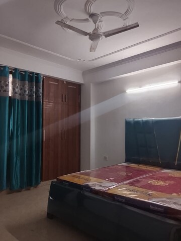 Bedroom in 1 BHK Builder Floor at Saket – for Rent