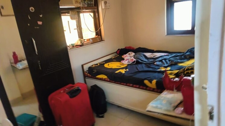 Bedroom, kunj-vihar 1 Bedroom 40000 Sq.Ft. Apartment In Santacruz East Mumbai 9662420