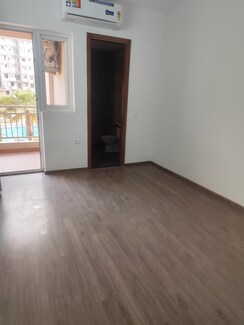 3 BHK Apartment For Sale in The Center Court