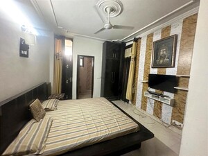 Master Bedroom in 3 BHK Builder Floor at East Of Kailash – for Rent