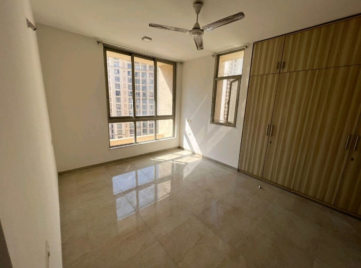 Room, hiranandani-estate-rodas-enclave 2 Bedroom 727 Sq.Ft. Apartment In Ghodbunder Road Thane 9662445