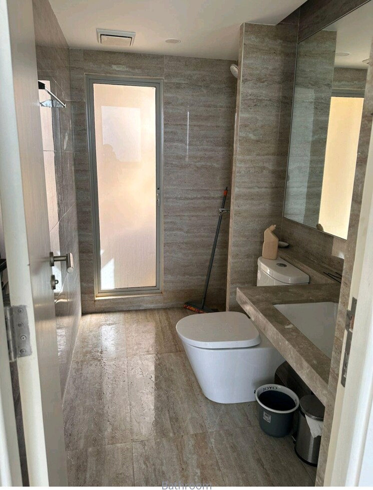 Bathroom, hiranandani-estate-rodas-enclave 2 Bedroom 727 Sq.Ft. Apartment In Ghodbunder Road Thane 9662445