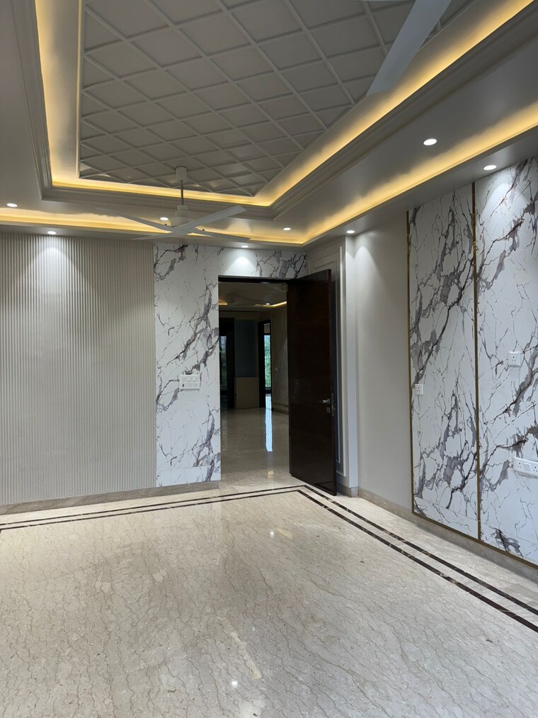 Room, ansal-sushant-apartments 4 Bedroom 300 Sq.Yd. Builder Floor In Sushant Lok I Gurgaon 9662446