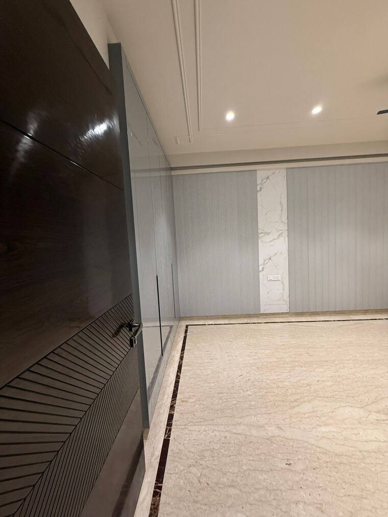 Room, ansal-sushant-apartments 4 Bedroom 300 Sq.Yd. Builder Floor In Sushant Lok I Gurgaon 9662446