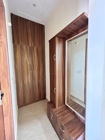 3 BHK Builder Floor For Rent in Sector 75