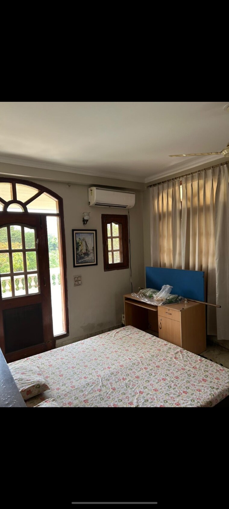 Living Room, ansal-sushant-apartments 4 Bedroom 300 Sq.Yd. Builder Floor In Sushant Lok I Gurgaon 9662466