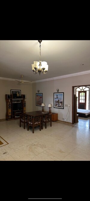 Living Room in 4 BHK Builder Floor at Ansal Sushant Apartments, Sushant Lok I – for Rent