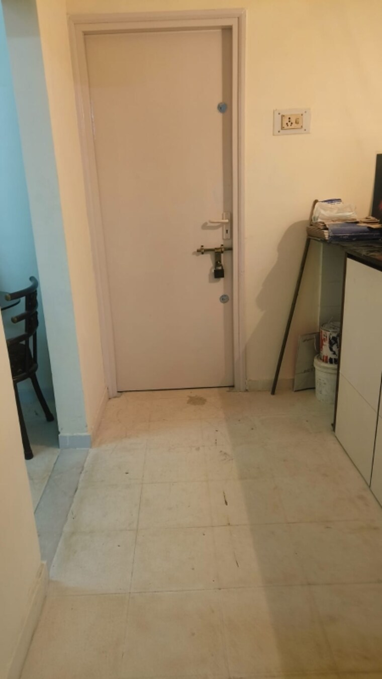 Bathroom, rockcell-chs 1 Bedroom 500 Sq.Ft. Apartment In Kurla West Mumbai 9662502