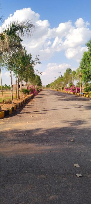  Plot – Garden View at Sri Alekya Tarang City Kadthal, Kadthal - for Sale