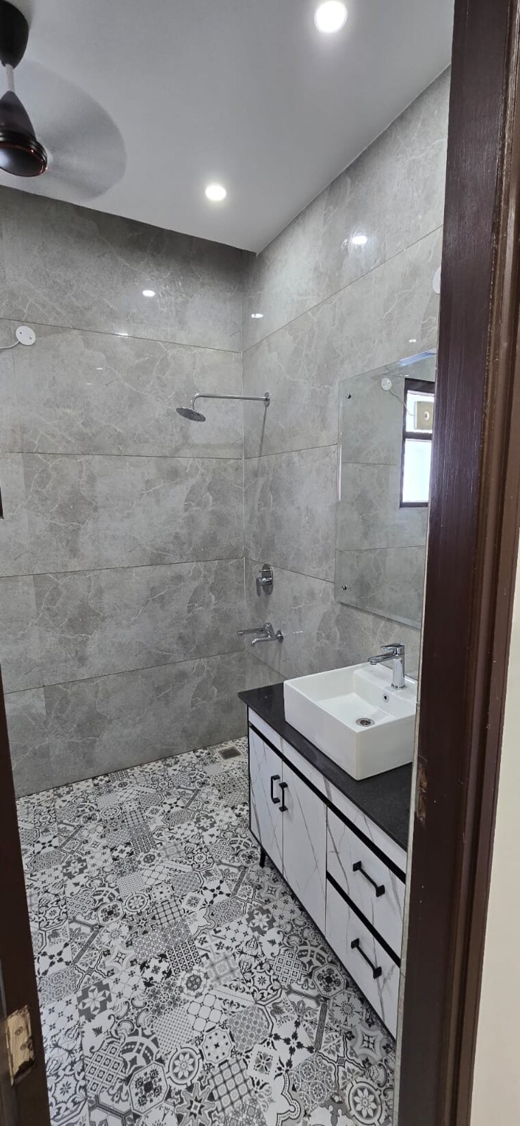 Bathroom, gvt-beliston-avenue 3 Bedroom 1875 Sq.Ft. Apartment In Dhakoli Zirakpur 9662511