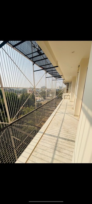 Balcony in 3 BHK Builder Floor at RWA Residential Society Sector 46, Sector 46 – for Rent