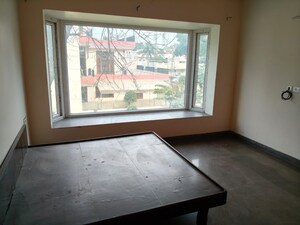 Room in 3 BHK Independent House at Sector 8 – for Sale