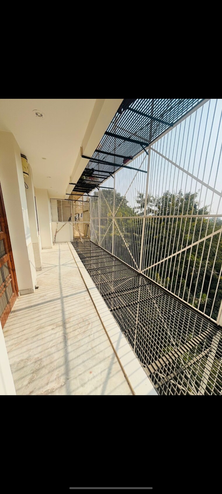Balcony, rwa-residential-society-sector-46 3 Bedroom 300 Sq.Yd. Builder Floor In Sector 46 Gurgaon 9662532