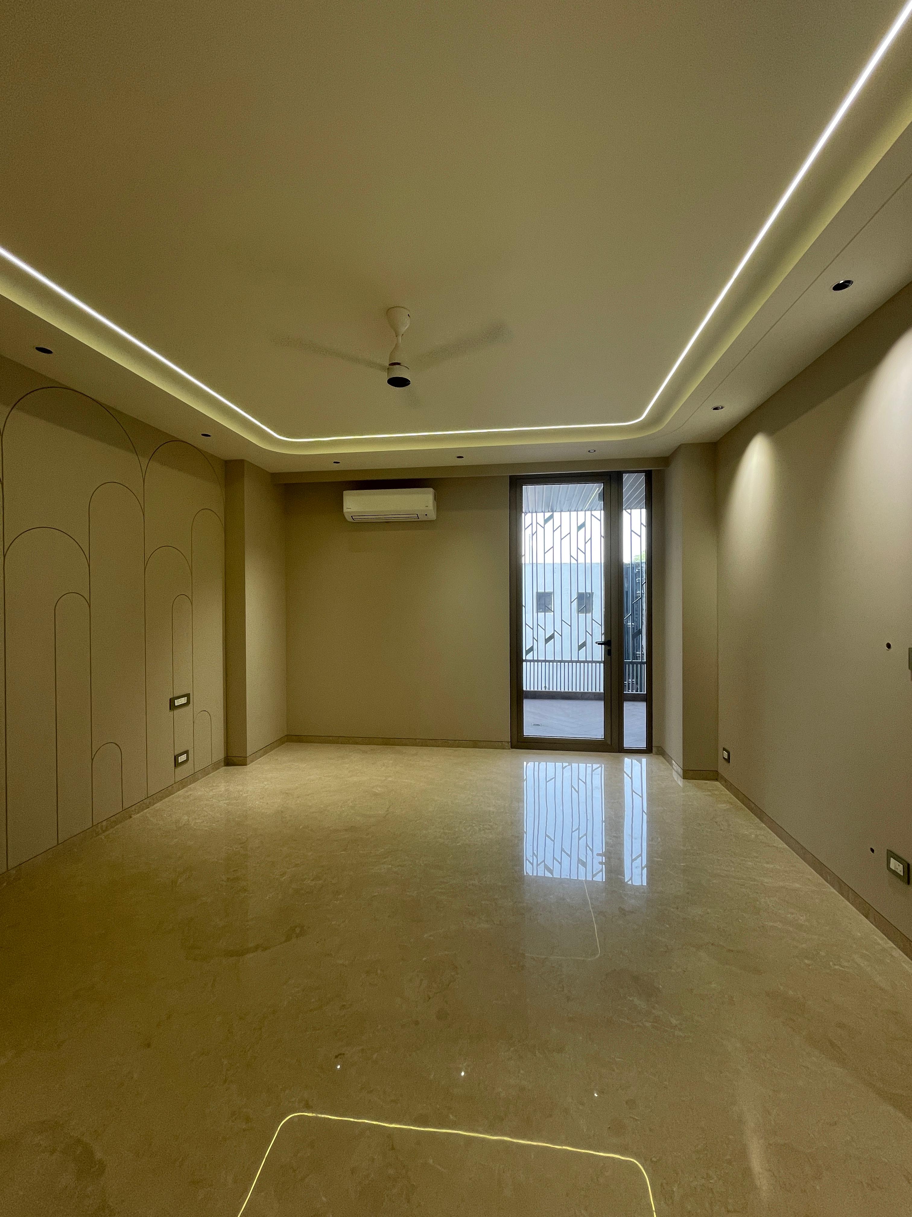 4 BHK + Servant Room Builder Floor For Sale in Greater Kailash I