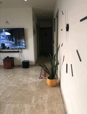 Parking in 3 BHK Apartment at Hiranandani Rodas Enclave Leona, Ghodbunder Road – for Rent