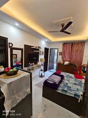 Bedroom in Studio Builder Floor at Vipul Square, Sushant Lok I – for Rent