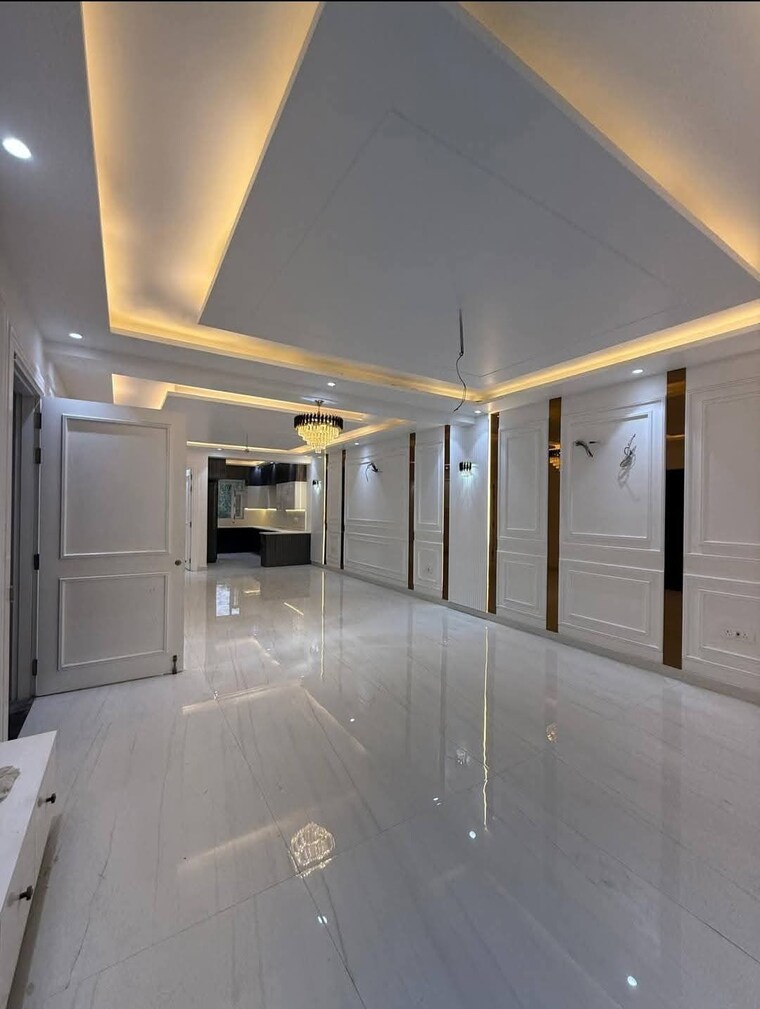 undefined, freedom fighters enclave 3 Bedroom 1500 Sq.Ft. Apartment In Freedom Fighters Enclave Delhi 9662632