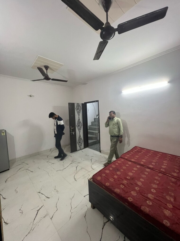 Bedroom, dlf-city-phase-iv 1 RK 400 Sq.Ft. Builder Floor In Dlf Phase iv Gurgaon 9662613