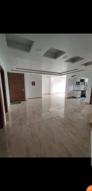 Kitchen in 3 BHK Builder Floor at Sector 98 – for Sale