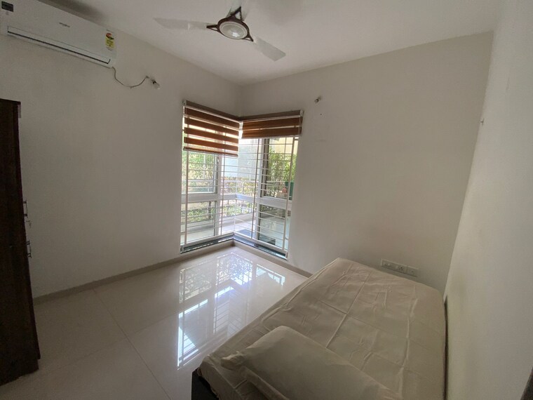 undefined, rohan-mithila 2 Bedroom 1280 Sq.Ft. Apartment In Viman Nagar Pune 9662677