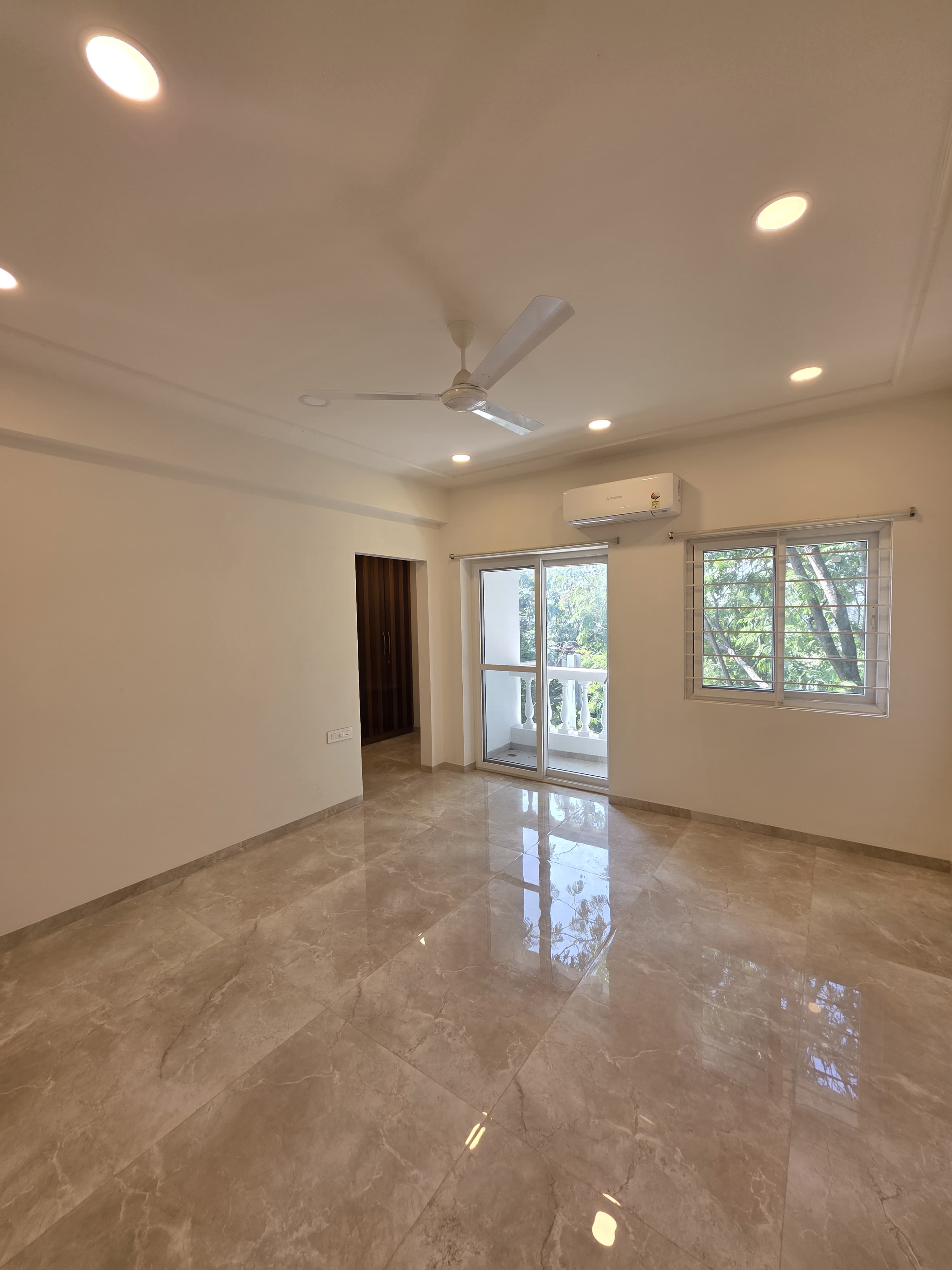 3 BHK + Extra Room Apartment For Rent in The Residence Banjara Hills