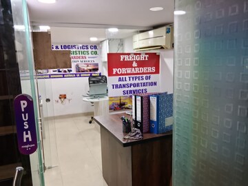 Team Area in  Office Space at Om Heera Panna Mall, Andheri West – for Rent