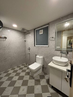 Bathroom in 2 BHK Apartment at B.M. Shoma Paradise, Brookefield – for Sale