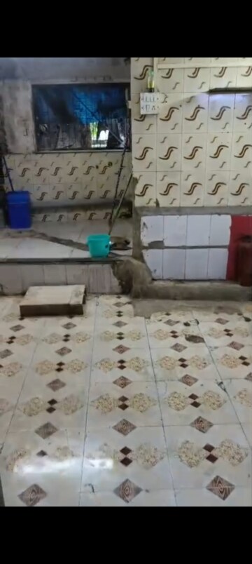 Team Area in  Shop at Air View Apartments, Santacruz East – for Rent