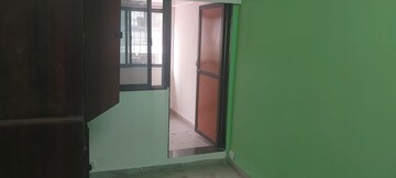 Room in 1 BHK Apartment at Swadeshi CHS, Chunabhatti – for Rent