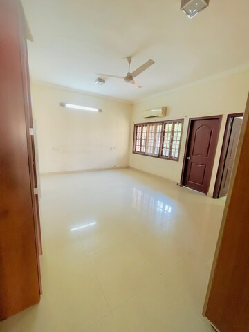 Room in 3 BHK Apartment at Hill View Banjara Hills, Banjara Hills – for Rent