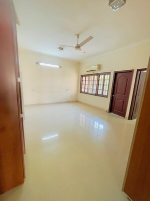 Room in 3 BHK Apartment at Hill View Banjara Hills, Banjara Hills – for Rent