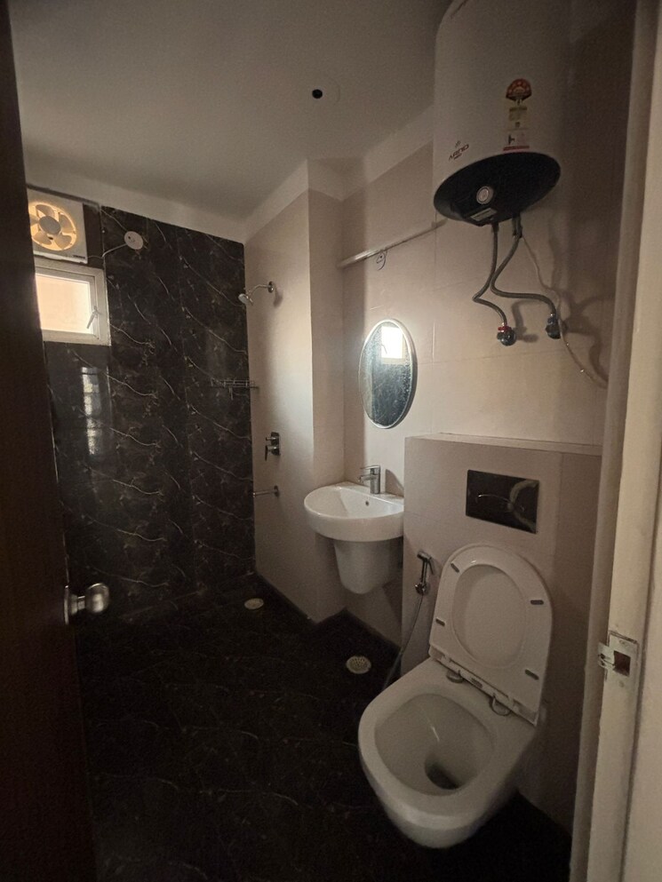 Bathroom, alpine-aigin-royal 2.5 Bedroom 1295 Sq.Ft. Apartment In Sector 1 Greater Noida Greater Noida 9662756