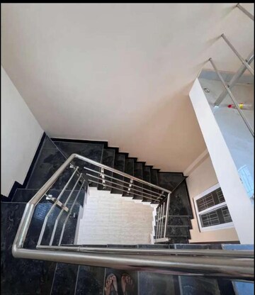 Staircase in 3 BHK Independent House at Gomti Nagar – for Rent