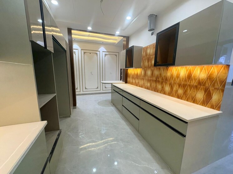 Kitchen, puri-aman-vilas 4 Bedroom 350 Sq.Yd. Builder Floor In Sector 89 Faridabad 9662815