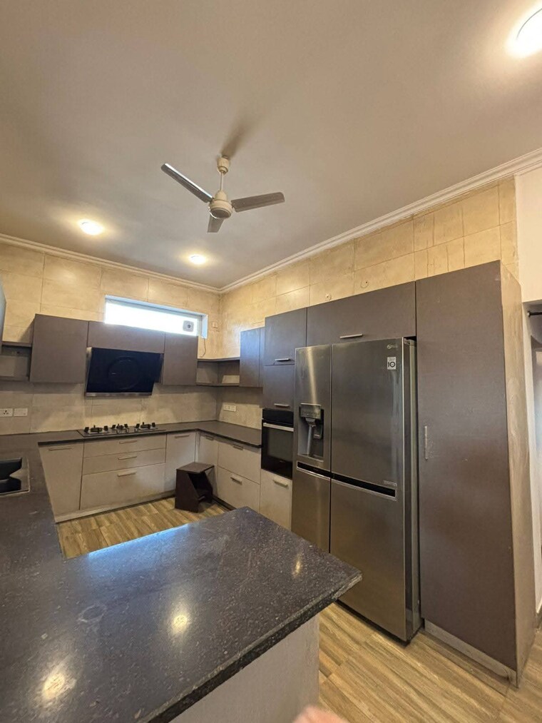 Living Room, chattarpur 3 Bedroom 1500 Sq.Ft. Apartment In Chattarpur Delhi 9662837