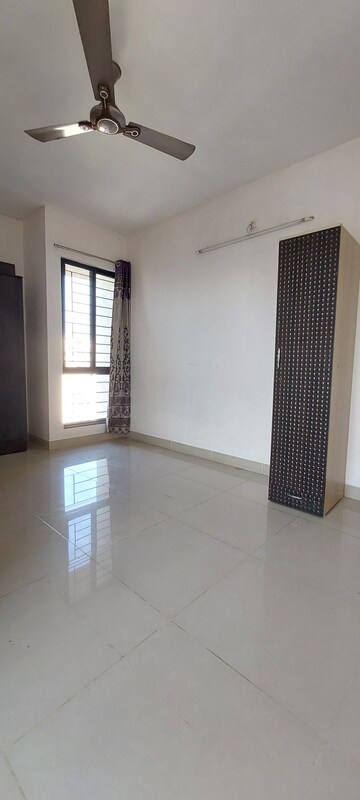 Furnished Amenities in 3 BHK Apartment at Rucha Stature, Dhayari – for Rent