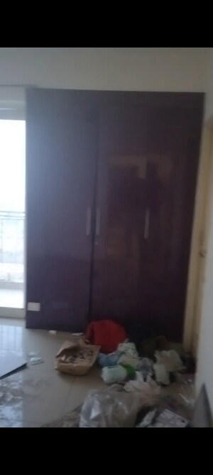 Furnished Amenities in 2 BHK Apartment at Wave Dream Homes, Wave City – for Rent