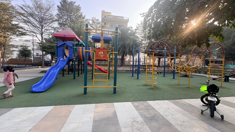 Exterior View, puri-aman-vilas 4 Bedroom 350 Sq.Yd. Builder Floor In Sector 89 Faridabad 9662860