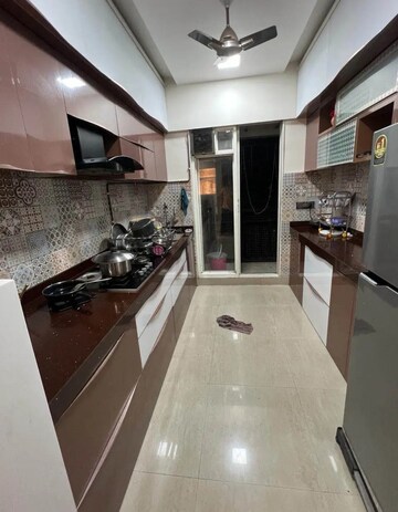 Kitchen in 1.5 BHK Apartment at Krishna Geeta, Bhayandar East – for Sale