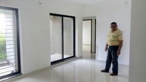 Room in 3 BHK Apartment at Pride World City Long Island, Charholi Budruk – for Sale