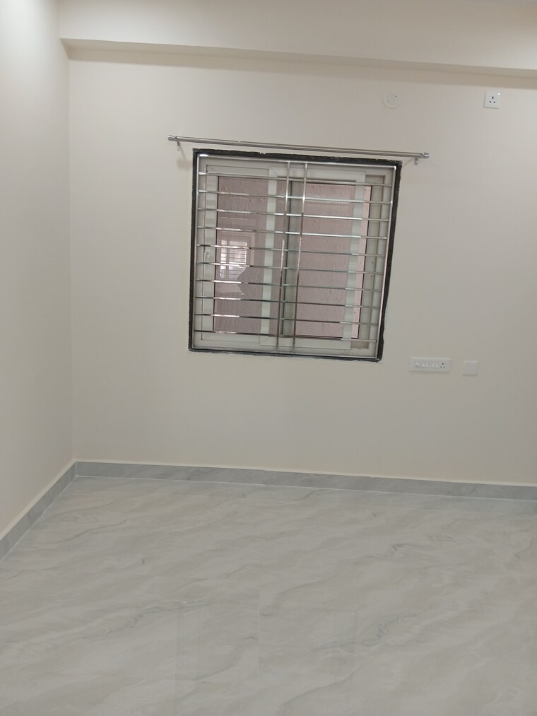 Room, manikonda 3 Bedroom 2000 Sq.Ft. Apartment In Manikonda Hyderabad 9662942