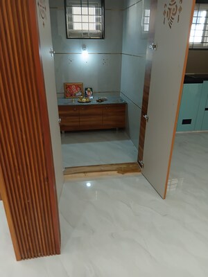 Room in 3 BHK Apartment at Manikonda – for Rent
