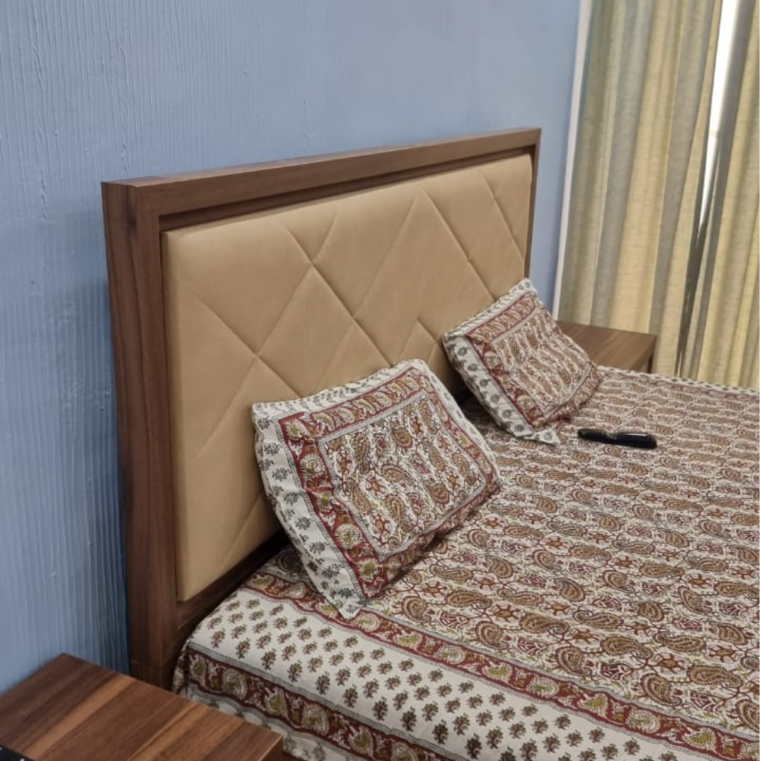Bedroom, mi-rustle-court 3.5 Bedroom 2350 Sq.Ft. Apartment In Malesemau Lucknow 9662954